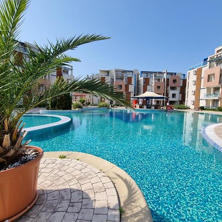 Studio Apartment With Balcony 300M From Beach Slantschew brjag Exterior foto