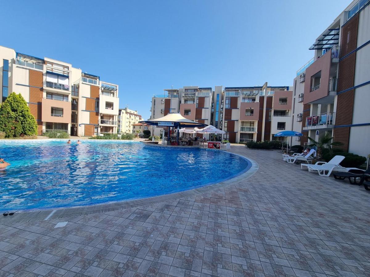 Studio Apartment With Balcony 300M From Beach Slantschew brjag Exterior foto