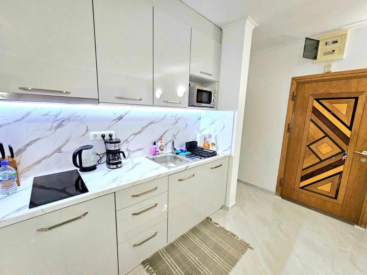 Studio Apartment With Balcony 300M From Beach Slantschew brjag Exterior foto